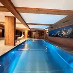Hideaway Design By Belle Σαλέ Κίτσμπουελ