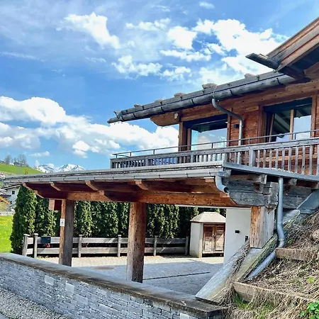 Hideaway Design By Belle شاليه *