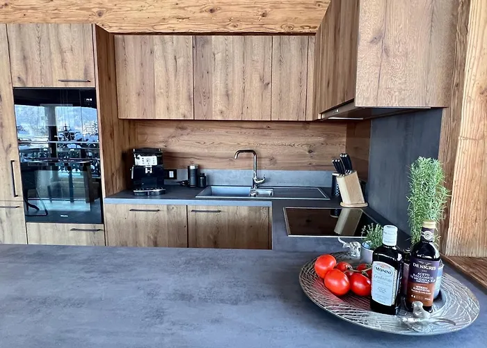 Hideaway Design By Belle * 키츠부헬