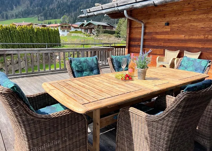 Hideaway Design By Belle Dağ evi