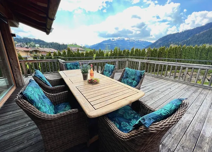 Hideaway Design By Belle 샬레